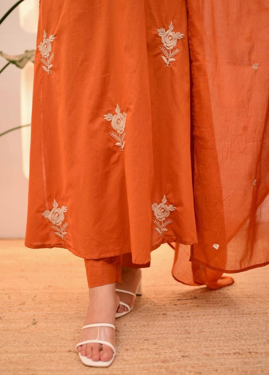 Maverick Fusion Embroidery Kurti Set
